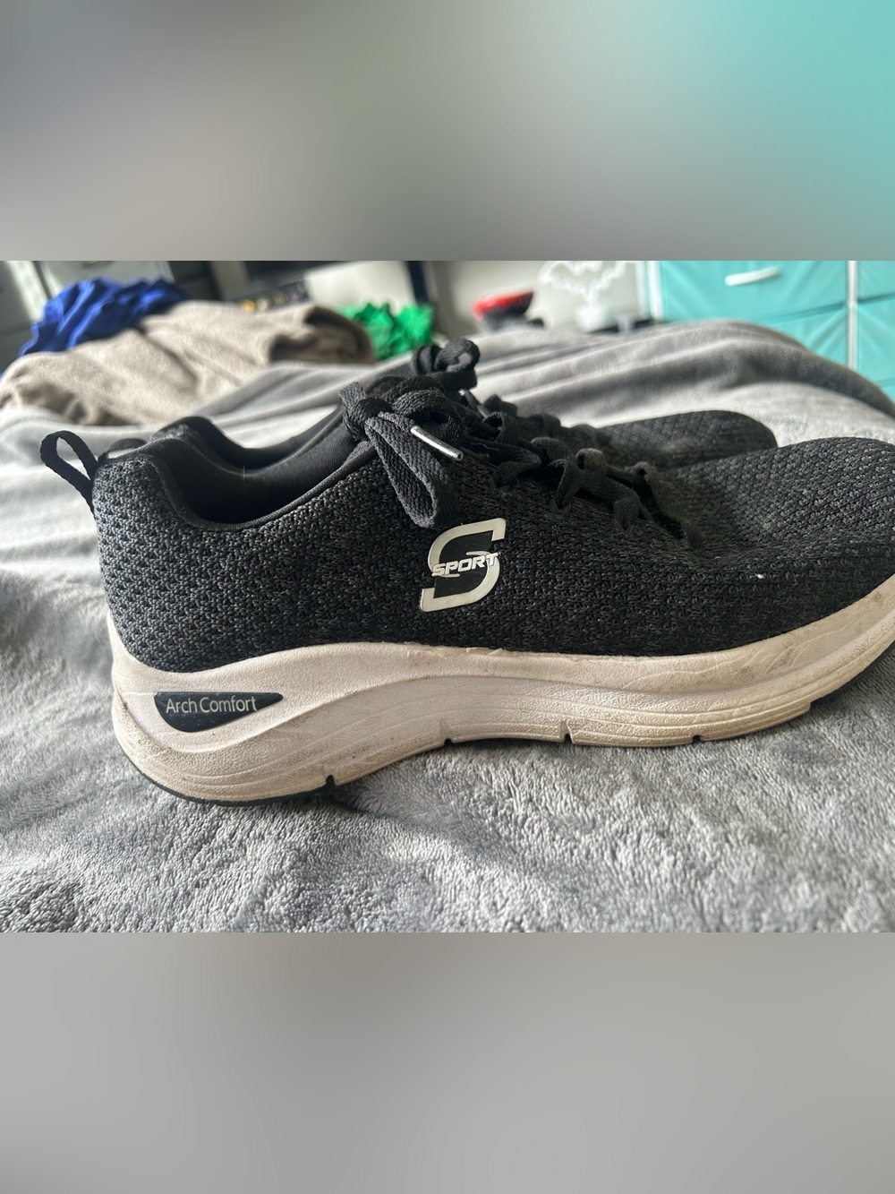 Skechers Black Knit Men's Nonslip Support Sneakers
